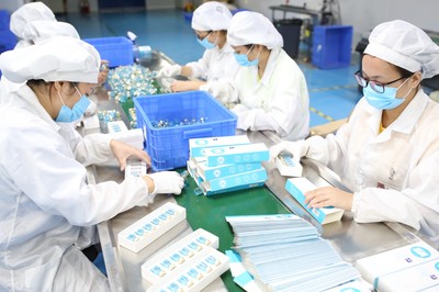 抗衰老護膚品生產(chǎn)廠家 年輕人的“抗初老”熱潮與生物科技的未來